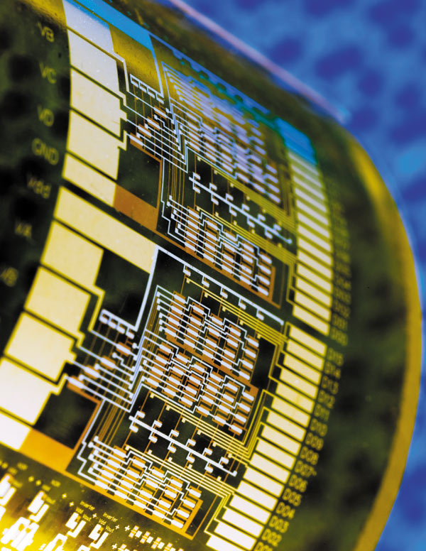 Electronic Devices that Use Nanotubes - MIT Technology Review