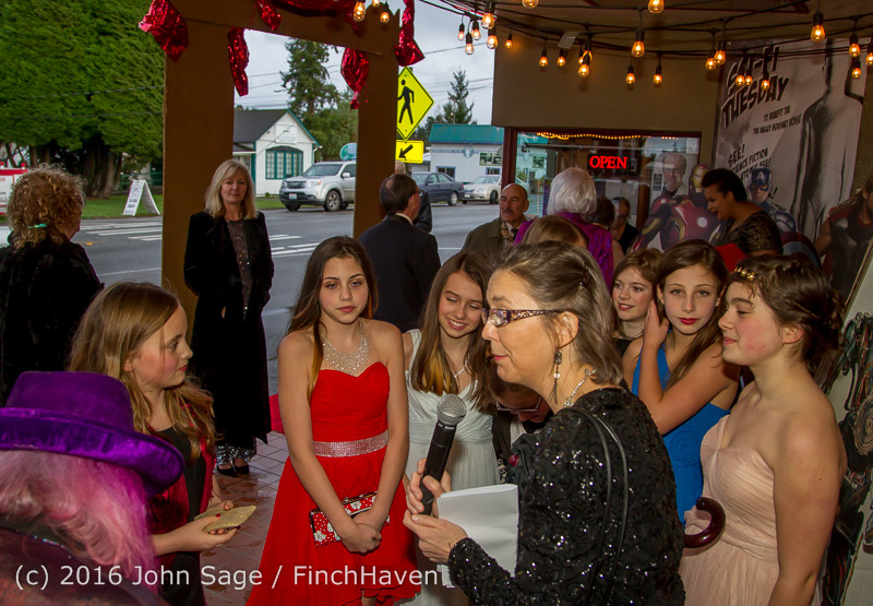 8069 Oscar Night on Vashon Island 2016 022816