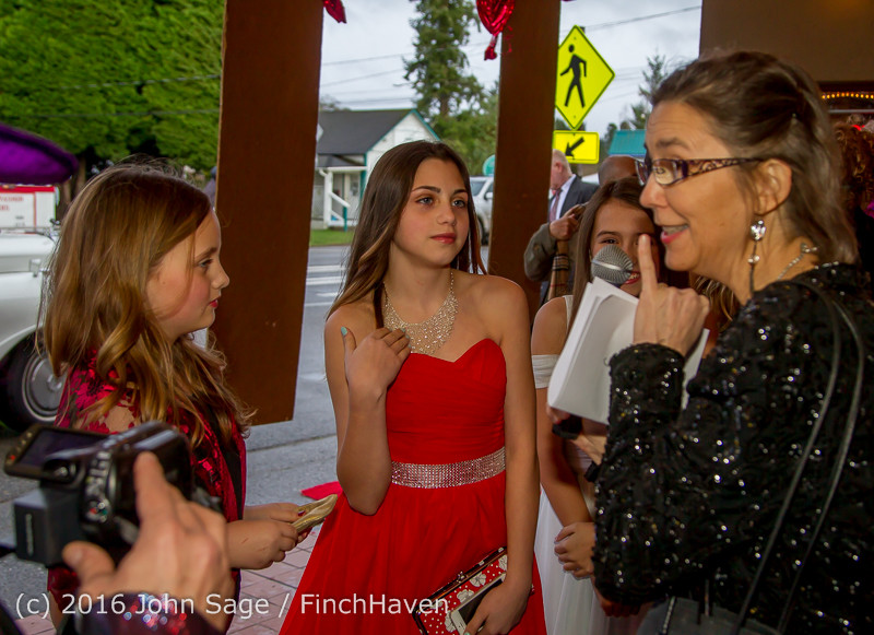 8071 Oscar Night on Vashon Island 2016 022816