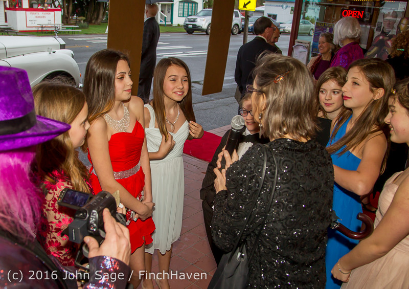 8075 Oscar Night on Vashon Island 2016 022816