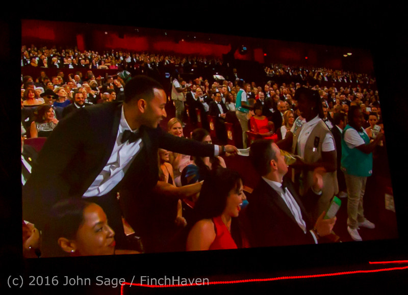 8577 Oscar Night on Vashon Island 2016 022816