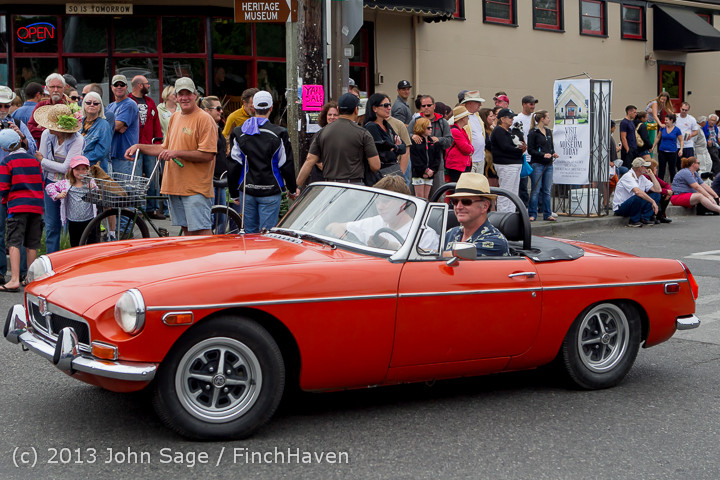 19677 Tom Stewart Car Parade and Show 2013 072113