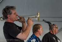 18304 Loose Change at Beer Garden Festival Friday 2015 071715