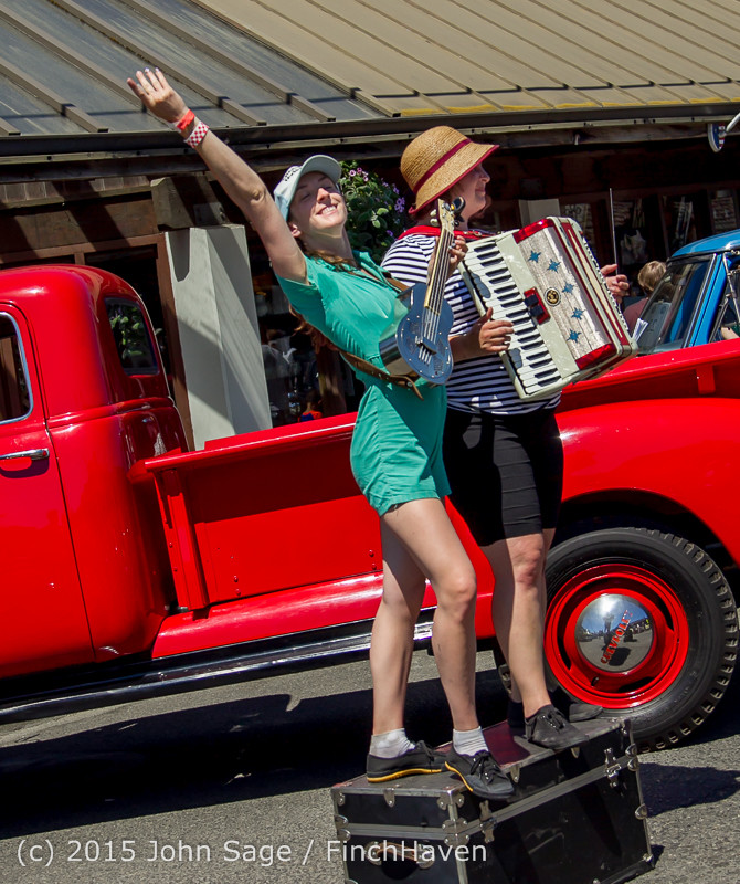 24052 Tom Stewart Memorial Car Parade 2015 071915