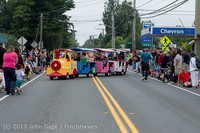 5344 Vashon Strawberry Festival Grand Parade 2013 072013