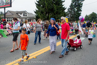 5394 Vashon Strawberry Festival Grand Parade 2013 072013