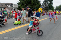 5400 Vashon Strawberry Festival Grand Parade 2013 072013