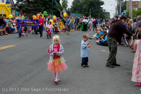 5402 Vashon Strawberry Festival Grand Parade 2013 072013