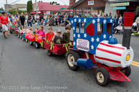 5447 Vashon Strawberry Festival Grand Parade 2013 072013