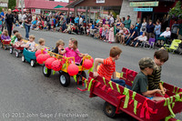 5450 Vashon Strawberry Festival Grand Parade 2013 072013