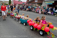 5451 Vashon Strawberry Festival Grand Parade 2013 072013