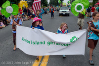 5667 Vashon Strawberry Festival Grand Parade 2013 072013