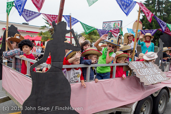 5705 Vashon Strawberry Festival Grand Parade 2013 072013
