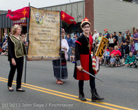 5764 Vashon Strawberry Festival Grand Parade 2013 072013