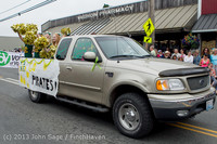 5956 Vashon Strawberry Festival Grand Parade 2013 072013
