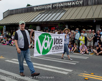 5966 Vashon Strawberry Festival Grand Parade 2013 072013