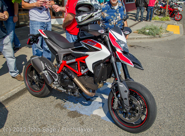 6572 Vintage Motorcycle Enthusiasts 2014 082414