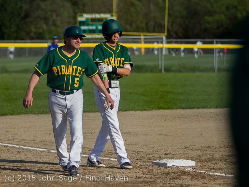 3152 Baseball v Belle-Chr 040215