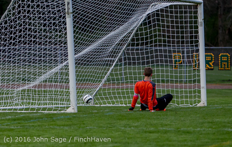 20137 Boys Soccer v Eatonville 031516