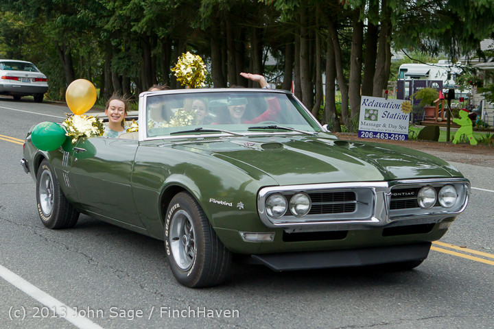 3798 Football v Orcas Island 090713