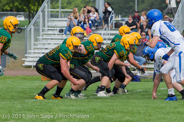 4444 Football v Orcas Island 090713