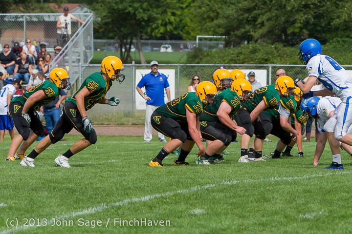 4522 Football v Orcas Island 090713