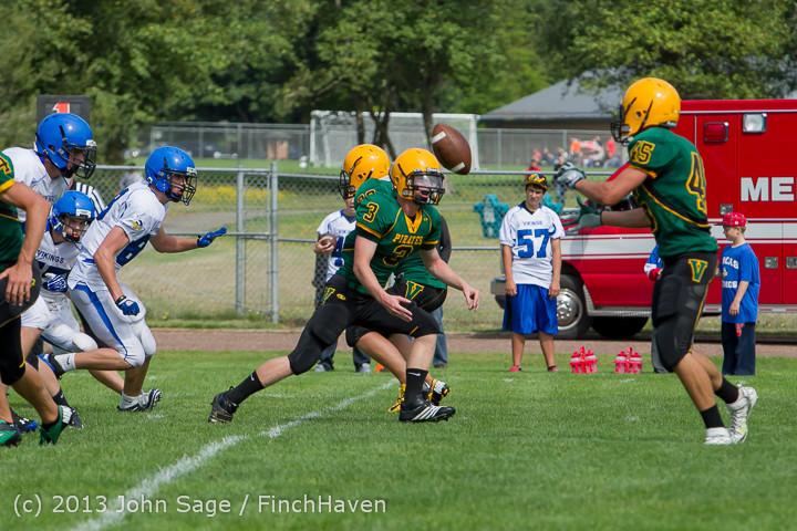4618 Football v Orcas Island 090713