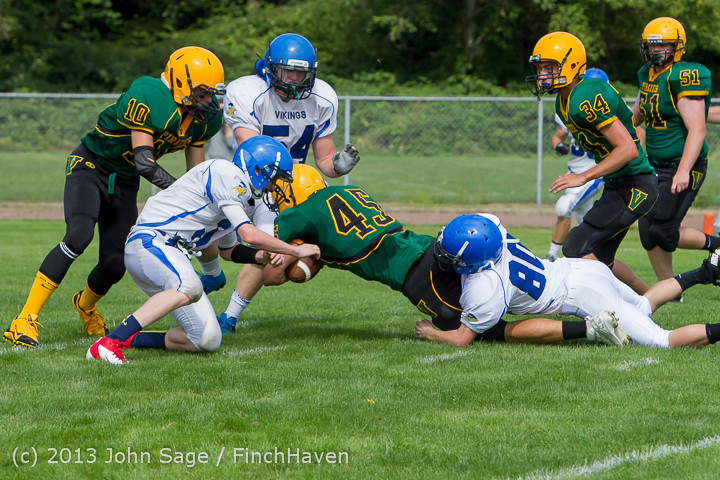 4638 Football v Orcas Island 090713