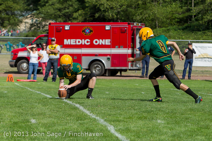 4799 Football v Orcas Island 090713