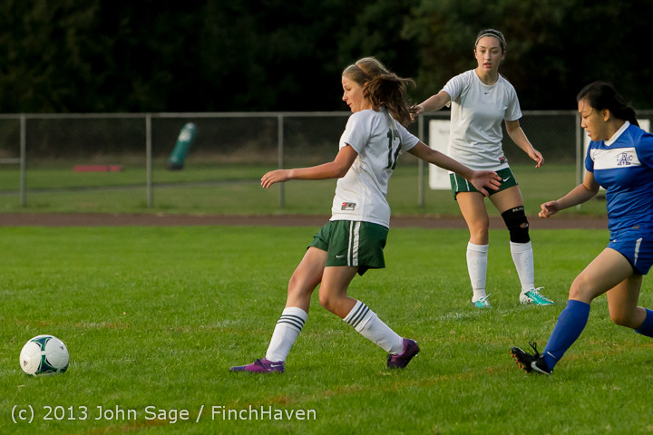 8462 Girls Soccer v Life-Chr 092313