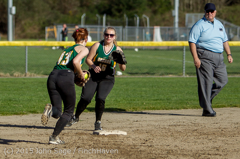 4350 Softball v Darrington 031815