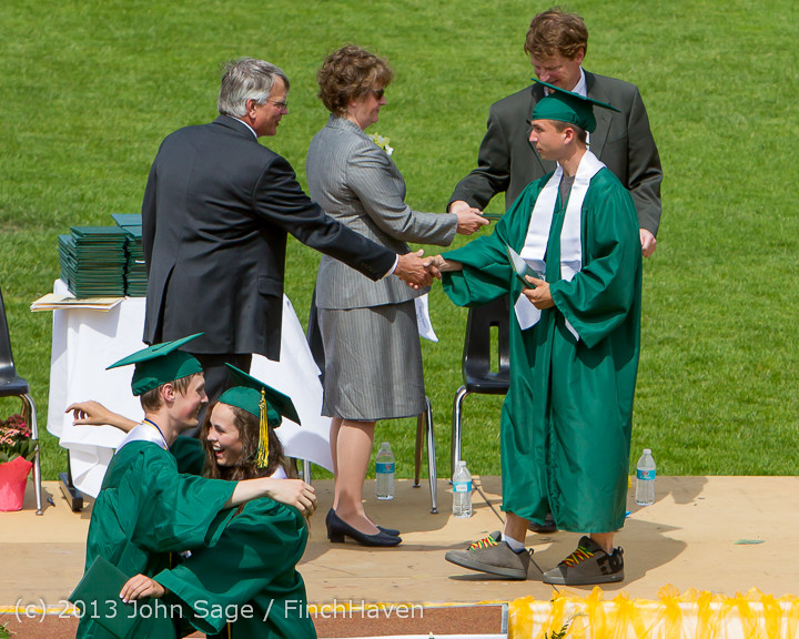 2925 Vashon Island High School Graduation 2013 061513