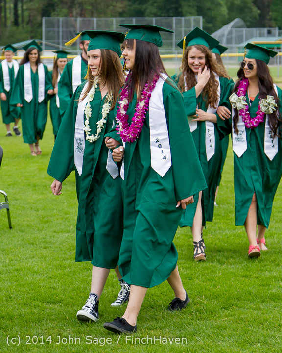 The Processional Set two: Vashon Island High School Class of 2014 ...