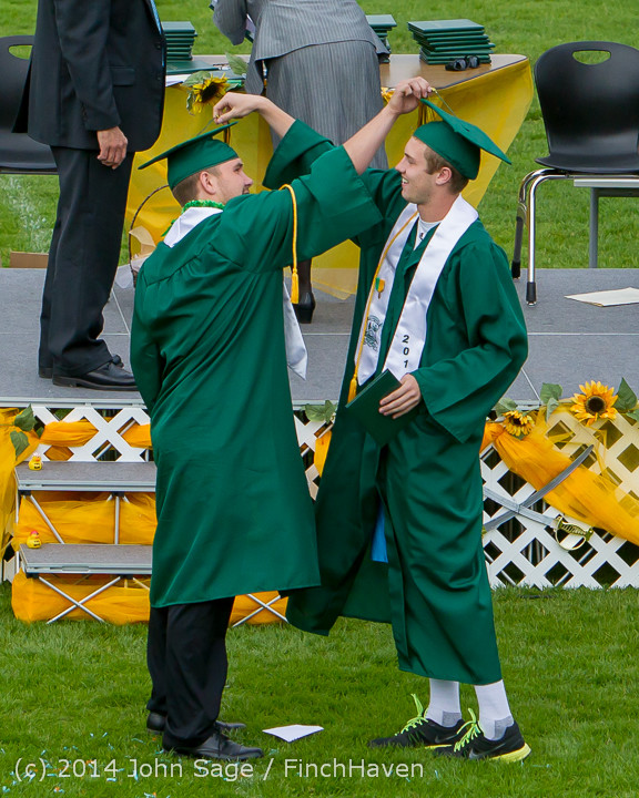 4952 Vashon Island High School Graduation 2014 061414