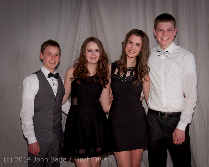 5461-b Vashon Island High School Tolo Dance 2014 031514