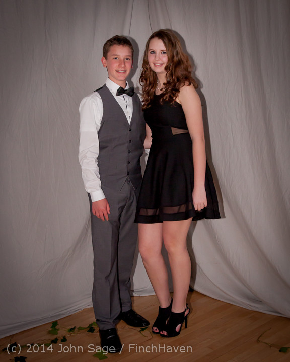 5465-a Vashon Island High School Tolo Dance 2014 031514