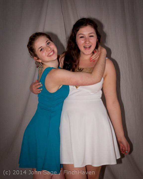 5466-b Vashon Island High School Tolo Dance 2014 031514