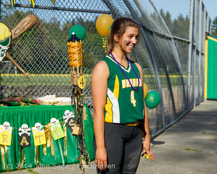 4784 VHS Softball Seniors Night 2014 051414