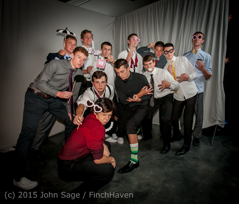 9826 VIHS Homecoming Dance 2015 101715