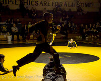 1773 Wrestling v Belle-Chr 011515