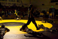 1806 Wrestling v Belle-Chr 011515