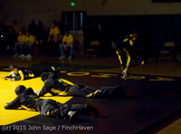 1827 Wrestling v Belle-Chr 011515