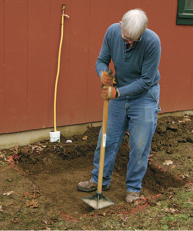 Placing a Small Concrete Slab - Fine Homebuilding