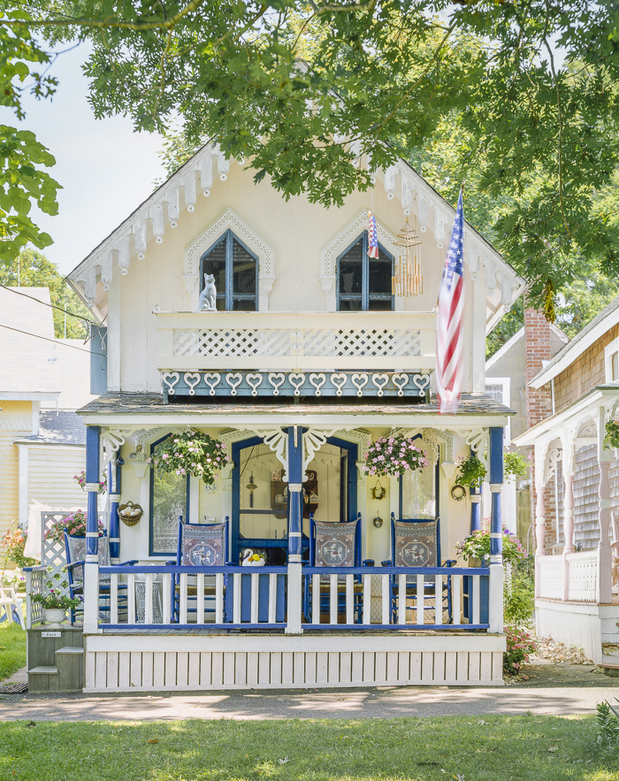 Colorful Oak Bluffs Cottage Fine Homebuilding