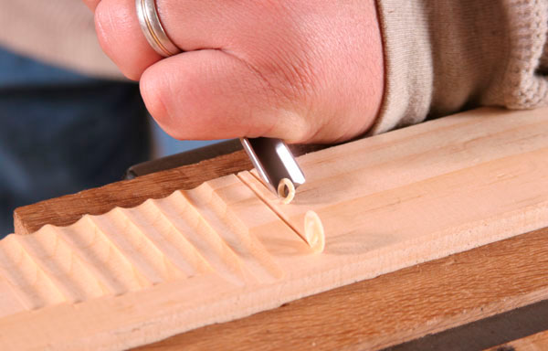 Sharpening the V-Tool - FineWoodworking