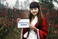 holding-a-sign_ws_1359921626