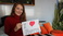 holding-a-sign_ws_1361193784