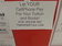 handing-out-flyers_ws_1364590127