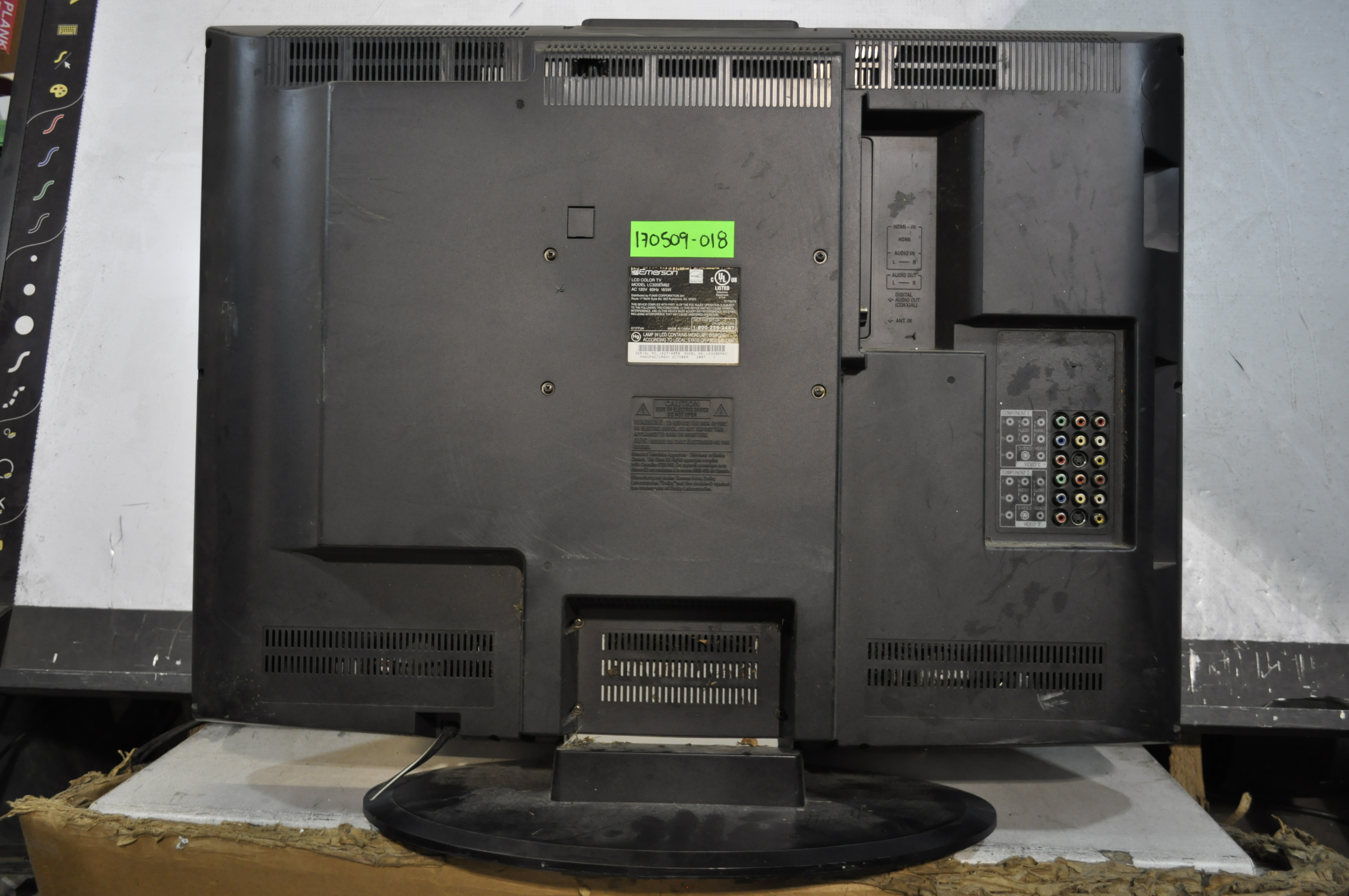 EMERSON LC320EM82 Small Parts Repair Kit SPEAKERS;CONTROLS;RIBBON CABLE