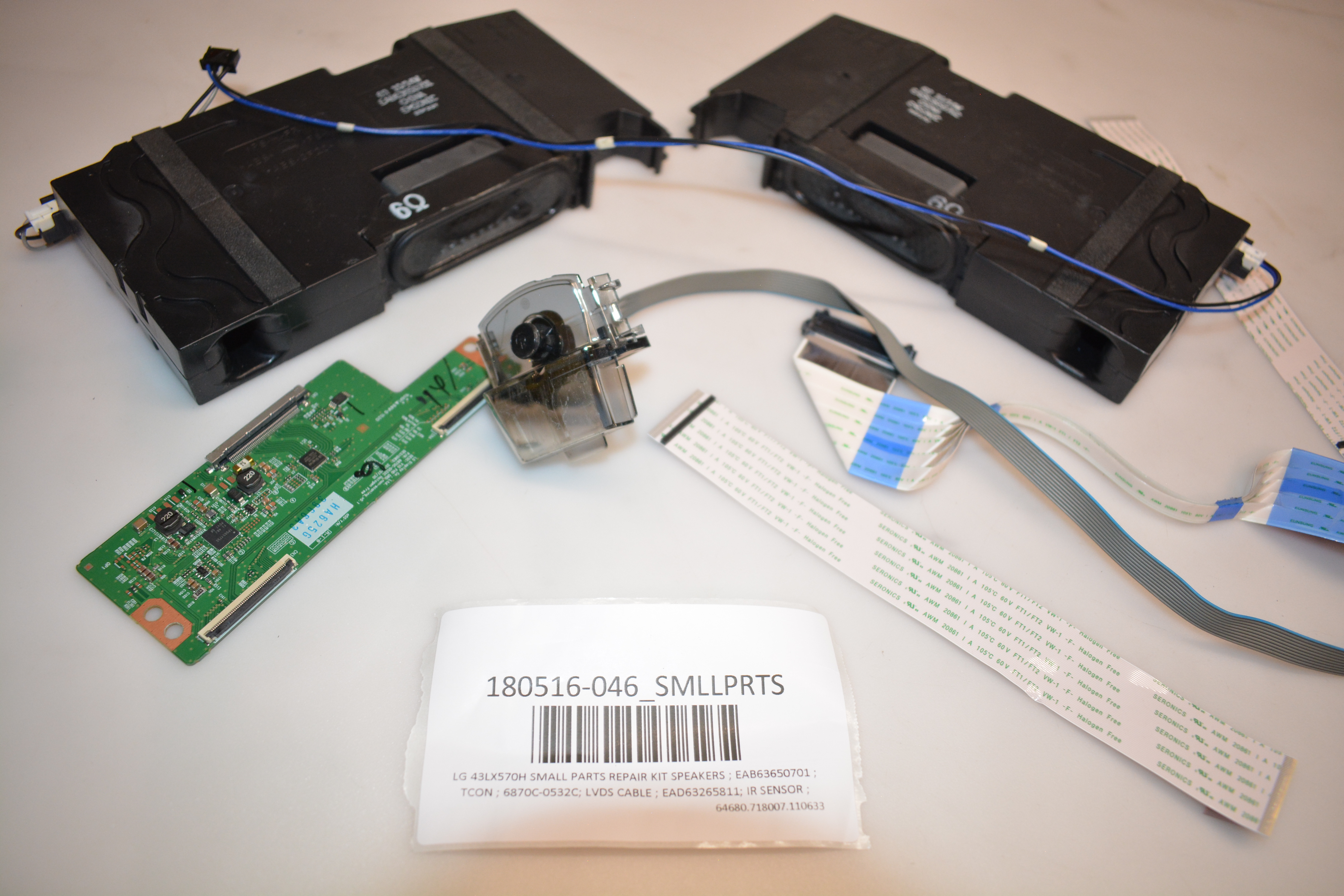 LG 43LX570H SMALL Parts Repair Kit Speakers ; Eab63650701 ; Tcon